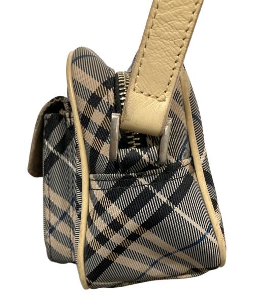 BURBERRY BLUE LABEL（バーバリー ブルー レーベル）BURBERRY BLUE LABEL (バーバリー ブルー レーベル) チェックショルダーバッグ グレー×ベージュ グレー×ベージュの古着・服飾アイテム