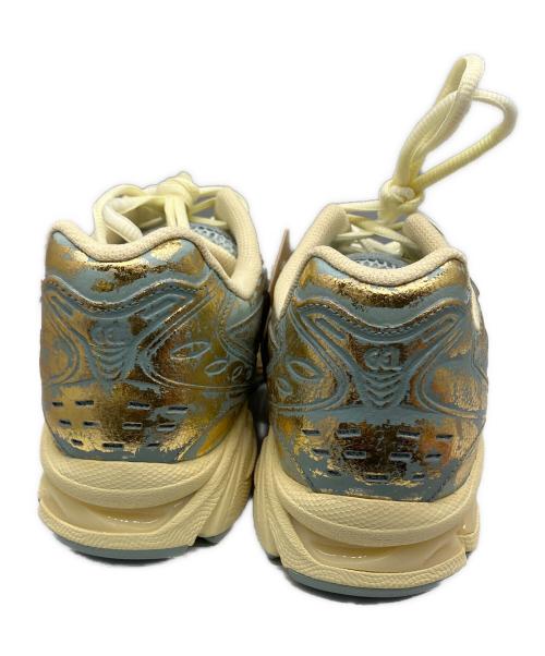 asics（アシックス）asics (アシックス) GEL-KAYANO 14 グレー×ゴールド サイズ:26.5 未使用品の古着・服飾アイテム