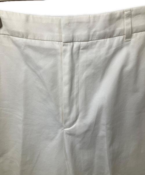 TOMORROW LAND（トゥモローランド）TOMORROW LAND (トゥモローランド) コットンシルクデニム ワイドストレートパンツ ホワイト サイズ:36の古着・服飾アイテム