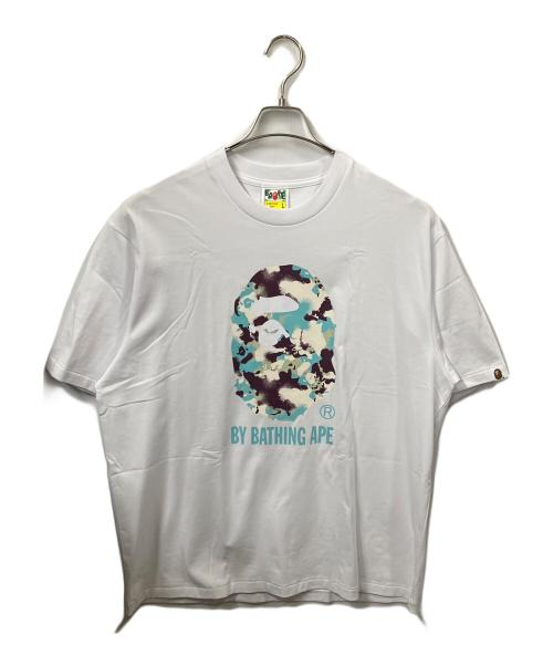 A BATHING APE（アベイシングエイプ）A BATHING APE (ア ベイシング エイプ) MAP CAMO BY BATHING APE RELAXED FIT TEE ホワイト サイズ:Lの古着・服飾アイテム