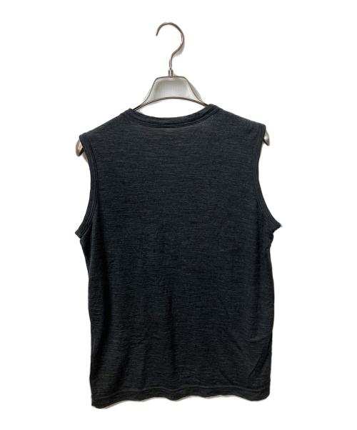 山と道（ヤマトミチ）山と道 (ヤマトミチ) メリノウールノースリーブカットソー グレー グレー サイズ:Ｍの古着・服飾アイテム