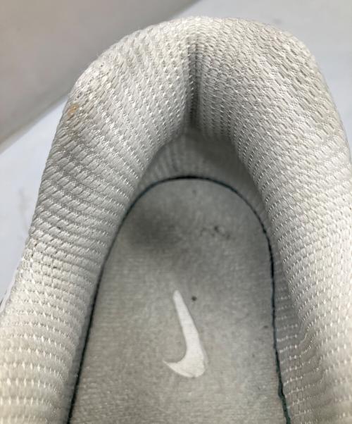 NIKE（ナイキ）NIKE (ナイキ) SHOX R4 WHITE/METALLIC SILVER-WHITE ホワイト サイズ:28.5の古着・服飾アイテム