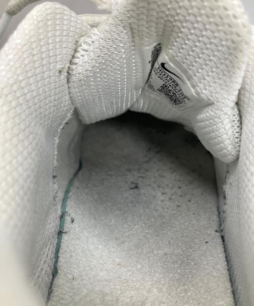 NIKE（ナイキ）NIKE (ナイキ) SHOX R4 WHITE/METALLIC SILVER-WHITE ホワイト サイズ:28.5の古着・服飾アイテム