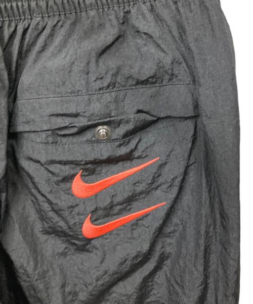 NIKE（ナイキ）NIKE (ナイキ) SWOOSH WOVEN NYLON JOGGER PANTS ブラック サイズ:Lの古着・服飾アイテム