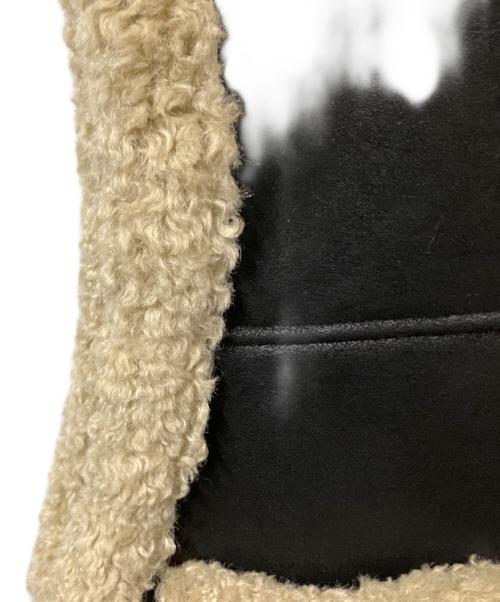 JEANASIS（ジーナシス）JEANASIS (ジーナシス) リバーシブルムートンベスト ブラック サイズ:freeの古着・服飾アイテム