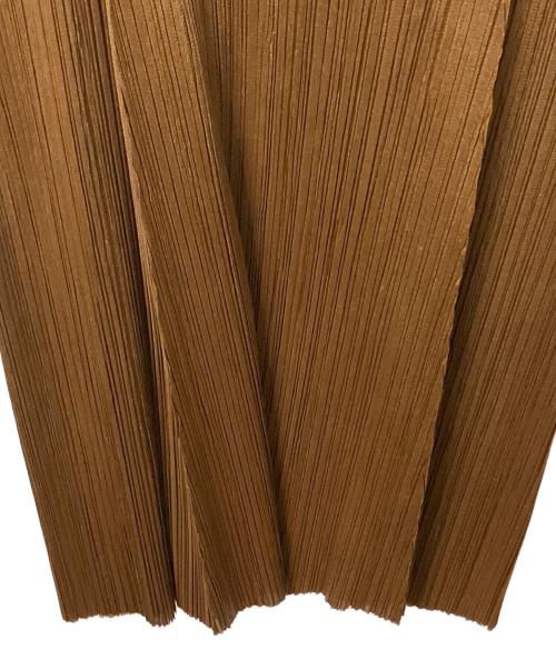 PLEATS PLEASE（プリーツプリーズ）PLEATS PLEASE (プリーツプリーズ) ノースリーブ・キャミソールワンピース ブラウン サイズ:Freeの古着・服飾アイテム