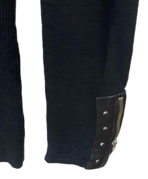 VERSACE JEANS COUTURE（ヴェルサーチ ジーンズクチュール）VERSACE JEANS COUTURE (ヴェルサーチ ジーンズクチュール) 薄手ニット ブラック サイズ:Mの古着・服飾アイテム