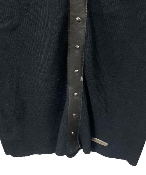 VERSACE JEANS COUTURE（ヴェルサーチ ジーンズクチュール）VERSACE JEANS COUTURE (ヴェルサーチ ジーンズクチュール) 薄手ニット ブラック サイズ:Mの古着・服飾アイテム