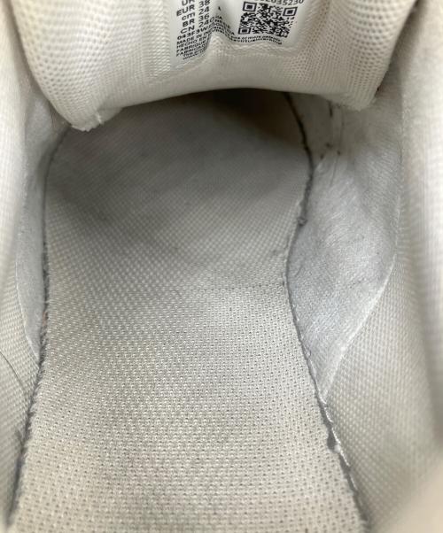 NIKE（ナイキ）NIKE (ナイキ) イニシエーター　ホワイト ホワイト サイズ:24の古着・服飾アイテム