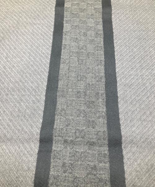 GUCCI（グッチ）GUCCI (グッチ) マフラー グレーの古着・服飾アイテム