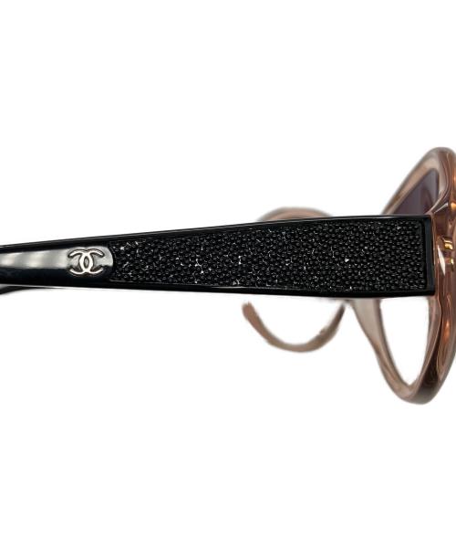 CHANEL（シャネル）CHANEL (シャネル) サングラス ピンク×ブラック ピンク×ブラック サイズ:58□15　130の古着・服飾アイテム