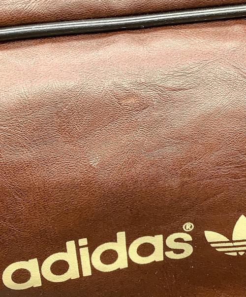 adidas（アディダス）adidas (アディダス) ボストンバッグ ブラウンの古着・服飾アイテム