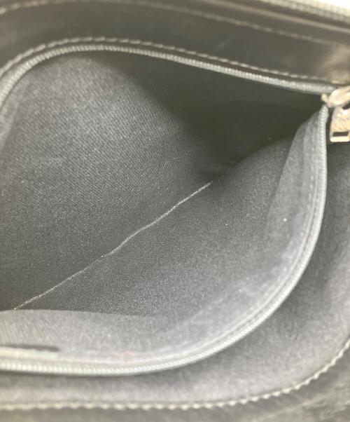 LOEWE（ロエベ）LOEWE (ロエベ) アナグラムショルダーバッグ ベージュ×ブラック ベージュ×ブラックの古着・服飾アイテム