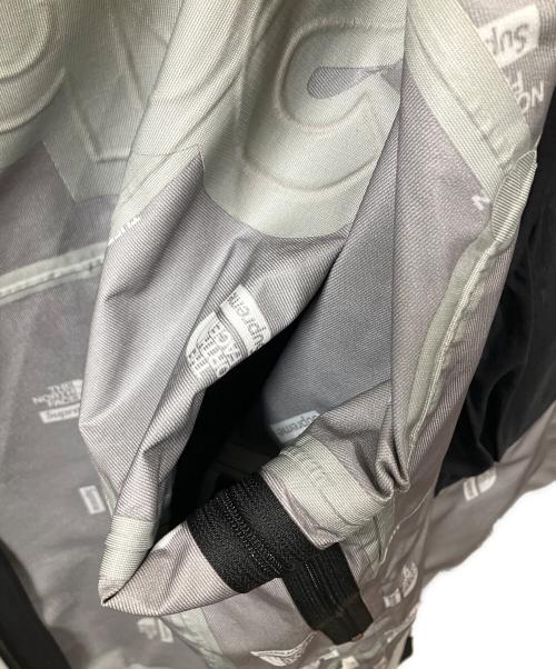 THE NORTH FACE（ザ ノース フェイス）THE NORTH FACE (ザ ノース フェイス) SUPREME (シュプリーム) 22AW TS SHELL JACKET ブラック×グレー サイズ:Sの古着・服飾アイテム