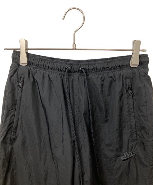 NIKE（ナイキ）NIKE (ナイキ) ビッグスウォッシュ ナイロンパンツ ブラック サイズ:Sの古着・服飾アイテム