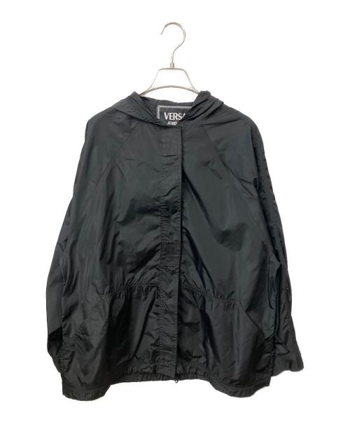 VERSACE JEANS COUTURE（ヴェルサーチ ジーンズクチュール）VERSACE JEANS COUTURE (ヴェルサーチ ジーンズクチュール) ナイロンジップフーディ ブラック サイズ:Mの古着・服飾アイテム