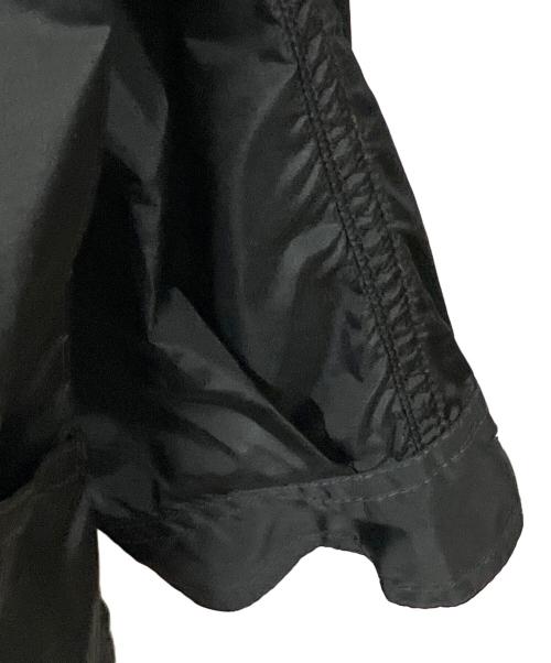 VERSACE JEANS COUTURE（ヴェルサーチ ジーンズクチュール）VERSACE JEANS COUTURE (ヴェルサーチ ジーンズクチュール) ナイロンジップフーディ ブラック サイズ:Mの古着・服飾アイテム