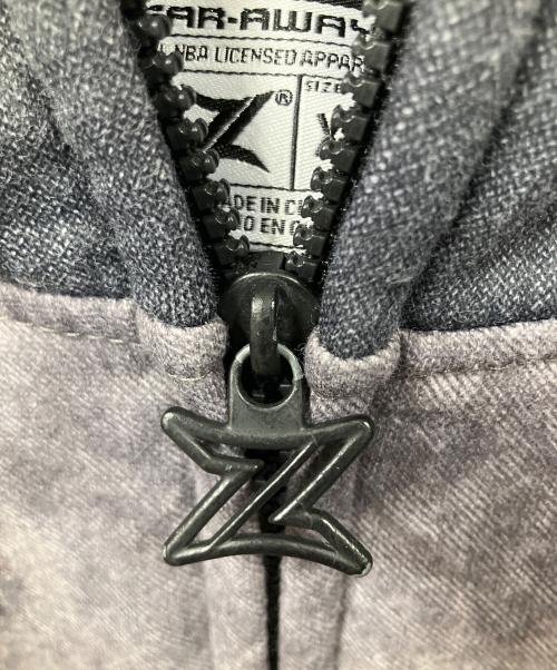 ZIP WAY（ジップウェイ）ZIP WAY (ジップウェイ) OFFICIAL NBA LICENSED コラボジップパーカー グレー ブラック サイズ:XLの古着・服飾アイテム