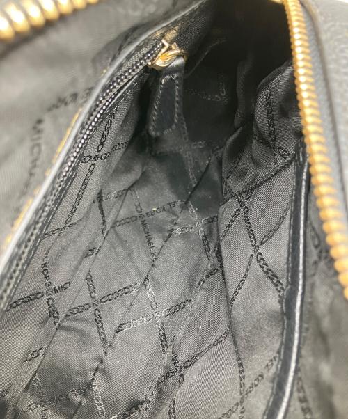 MICHAEL KORS（マイケル・コース）MICHAEL KORS (マイケル・コース) チェーンショルダーバッグ ブラックの古着・服飾アイテム