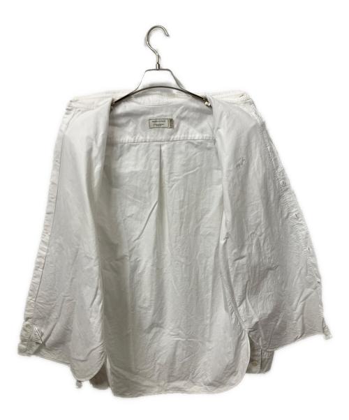 maison kitsune（メゾンキツネ）MAISON KITSUNE (メゾンキツネ) 長袖シャツ ホワイト サイズ:42の古着・服飾アイテム