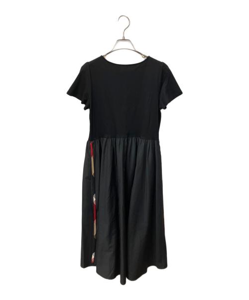 BLUE LABEL CRESTBRIDGE（ブルーレーベルクレストブリッジ）BLUE LABEL CRESTBRIDGE (ブルーレーベルクレストブリッジ) 半袖ワンピース ブラック サイズ:36の古着・服飾アイテム