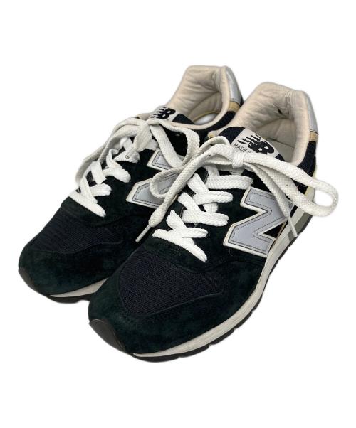 NEW BALANCE（ニューバランス）NEW BALANCE (ニューバランス) ローカットスニーカー ブラック×ホワイト ホワイト×ブラック サイズ:24の古着・服飾アイテム