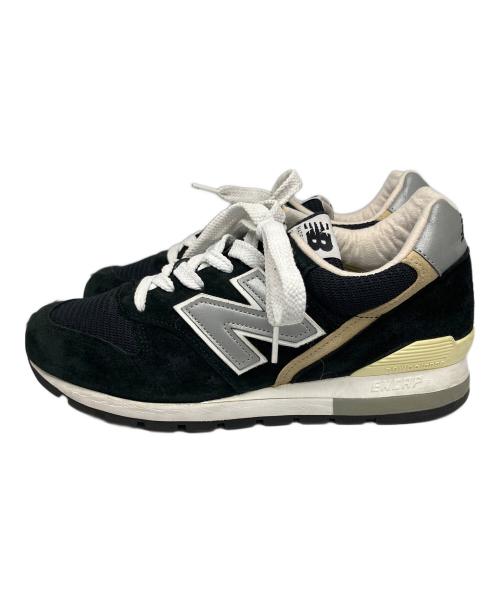 NEW BALANCE（ニューバランス）NEW BALANCE (ニューバランス) ローカットスニーカー ブラック×ホワイト ホワイト×ブラック サイズ:24の古着・服飾アイテム
