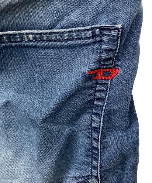 DIESEL（ディーゼル）DIESEL (ディーゼル) D-KROOLEY-SHORT JOGG インディゴ サイズ:w32の古着・服飾アイテム