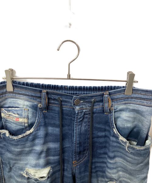 DIESEL（ディーゼル）DIESEL (ディーゼル) 2062 D-Strukt Joggjeans インディゴ サイズ:W32の古着・服飾アイテム