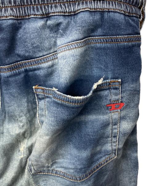 DIESEL（ディーゼル）DIESEL (ディーゼル) 2062 D-Strukt Joggjeans インディゴ サイズ:W32の古着・服飾アイテム