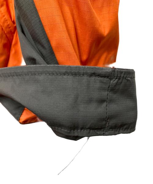 NIKE ACG（ナイキエーシージー）NIKE ACG (ナイキエーシージー) ナイロンフーディ オレンジ×グレー オレンジ×グレー サイズ:Lの古着・服飾アイテム