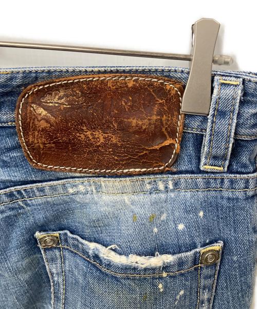 DSQUARED2（ディースクエアード）DSQUARED2 (ディースクエアード) クラッシュデニム インディゴ インディゴ サイズ:44の古着・服飾アイテム