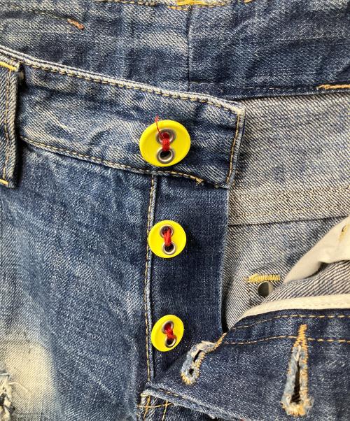 DSQUARED2（ディースクエアード）DSQUARED2 (ディースクエアード) クラッシュデニム インディゴ インディゴ サイズ:44の古着・服飾アイテム