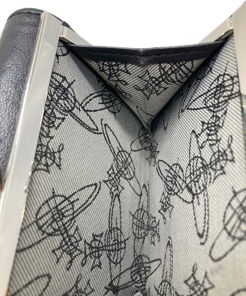 Vivienne Westwood（ヴィヴィアンウエストウッド）Vivienne Westwood (ヴィヴィアンウエストウッド) ナッパ 3つ折り財布 ブラック ブラックの古着・服飾アイテム