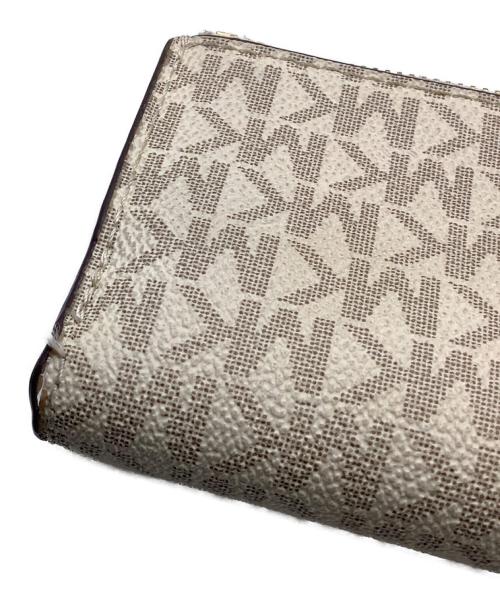 MICHAEL KORS（マイケルコース）MICHAEL KORS (マイケルコース) ライフォールド ミディアム ウォレット ベージュの古着・服飾アイテム