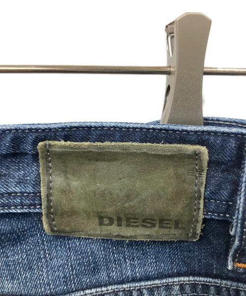 DIESEL（ディーゼル）DIESEL (ディーゼル) リペアデザインデニムパンツ インディゴ インディゴ サイズ:W28の古着・服飾アイテム