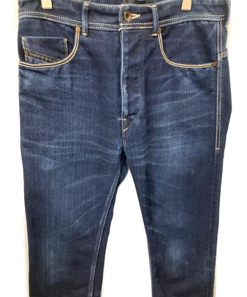 DIESEL Black Gold（ディーゼル ブラック ゴールド）DIESEL Black Gold (ディーゼル ブラック ゴールド) 岡山デニム 500本限定モデル/ホワイトレザーパッチ インディゴ サイズ:表記なしの古着・服飾アイテム