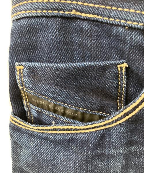 DIESEL Black Gold（ディーゼル ブラック ゴールド）DIESEL Black Gold (ディーゼル ブラック ゴールド) 岡山デニム 500本限定モデル/ホワイトレザーパッチ インディゴ サイズ:表記なしの古着・服飾アイテム