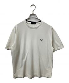 FRED PERRY（フレッドペリー）の古着「別注 COOLMAX(R) 鹿の子 ワンポイント ロゴ Tシャツ 25SS」｜ホワイト