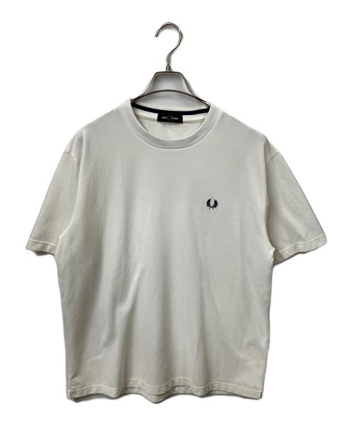 FRED PERRY（フレッドペリー）FRED PERRY (フレッドペリー) 別注 COOLMAX(R) 鹿の子 ワンポイント ロゴ Tシャツ 25SS ホワイト サイズ:XLの古着・服飾アイテム