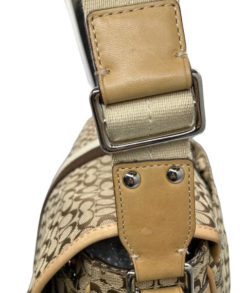 COACH（コーチ）COACH (コーチ) ショルダーバッグ シグネチャーキャンバス ベージュの古着・服飾アイテム
