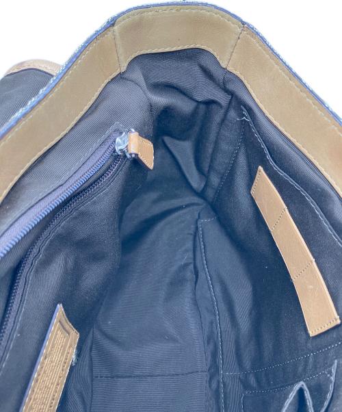 COACH（コーチ）COACH (コーチ) ショルダーバッグ シグネチャーキャンバス ベージュの古着・服飾アイテム