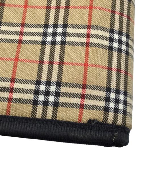 BURBERRY LONDON（バーバリーロンドン）BURBERRY LONDON (バーバリーロンドン) 3つ折り財布 ベージュの古着・服飾アイテム
