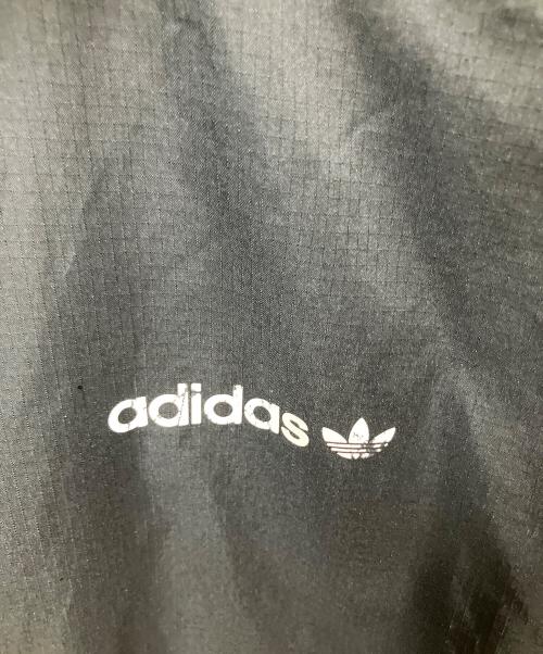 adidas Originals（アディダスオリジナル）adidas originals (アディダスオリジナル) イタスカ リバーシブル ウィンドブレーカー ブラック×グレー サイズ:Ｌの古着・服飾アイテム