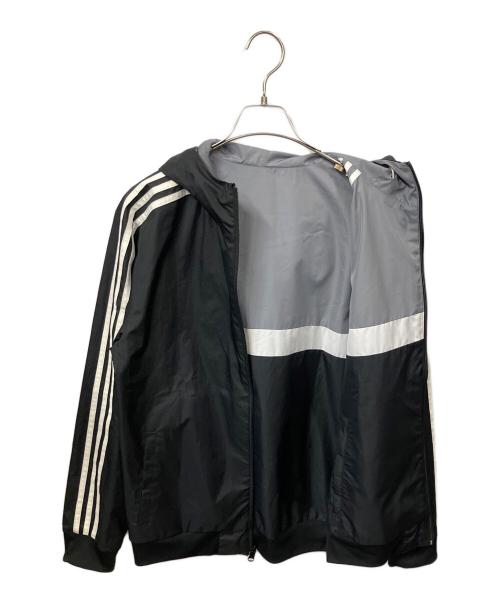 adidas Originals（アディダスオリジナル）adidas originals (アディダスオリジナル) イタスカ リバーシブル ウィンドブレーカー ブラック×グレー サイズ:Ｌの古着・服飾アイテム