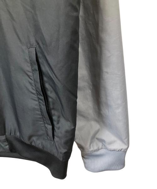 adidas Originals（アディダスオリジナル）adidas originals (アディダスオリジナル) イタスカ リバーシブル ウィンドブレーカー ブラック×グレー サイズ:Ｌの古着・服飾アイテム