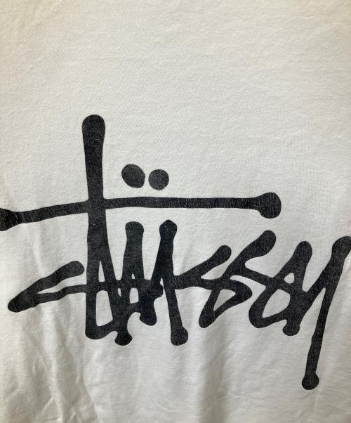 stussy（ステューシー）stussy (ステューシー) ロゴカットソー　ホワイト ホワイト サイズ:sの古着・服飾アイテム
