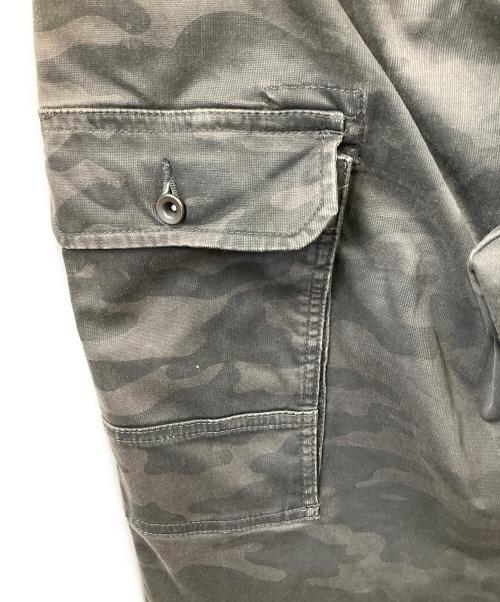 AVIREX（アヴィレックス）AVIREX (アヴィレックス) カーゴパンツ カモフラージュ グレー サイズ:XLの古着・服飾アイテム