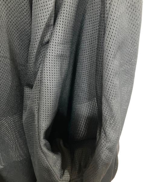 NIKE（ナイキ）NIKE (ナイキ) WOVEN JACKE ブラック×ホワイト サイズ:Lの古着・服飾アイテム