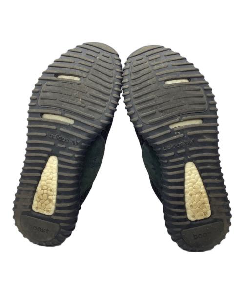 adidas（アディダス）adidas (アディダス) YEEZY BOOST グレー サイズ:26.5の古着・服飾アイテム